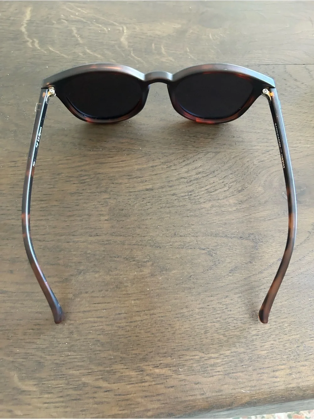 Le Specs bandwagon black tortoise shell round sunglasses